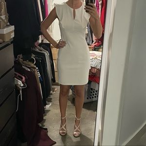 Cleaning Out My Closet!
(5’7 130 LBS) 
New-never warn
Work | Going Out Dress